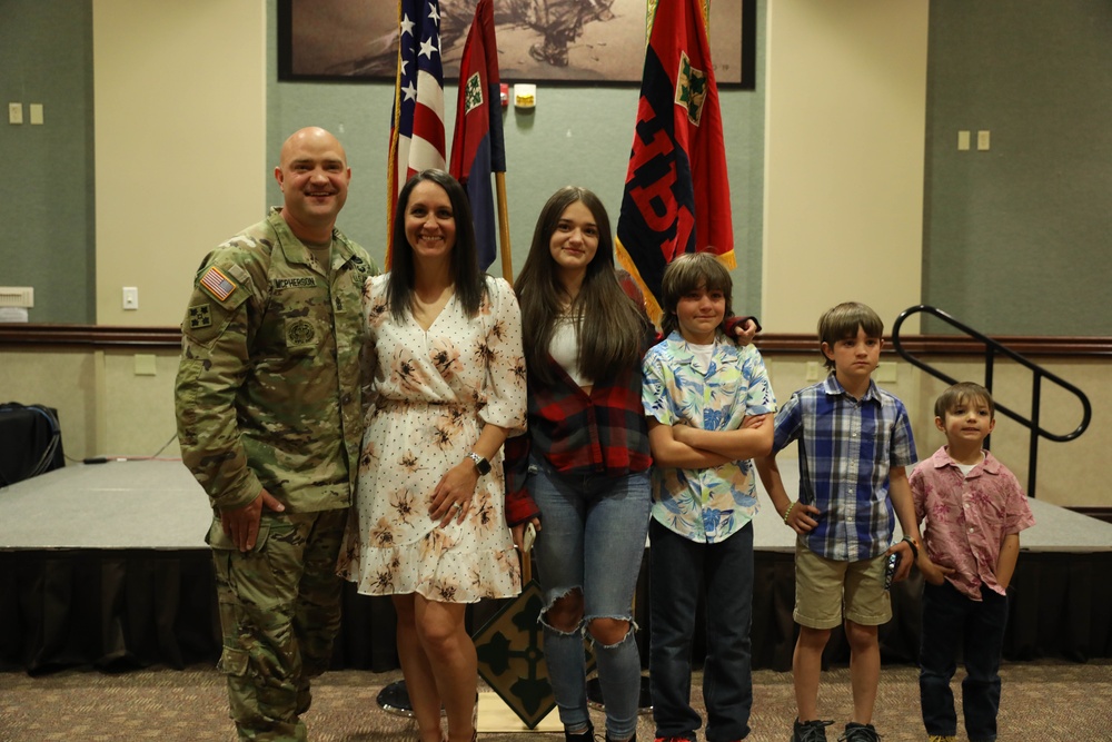 READY Company Headquarters and Headquarters Battalion 4th Division Change of Responsibility