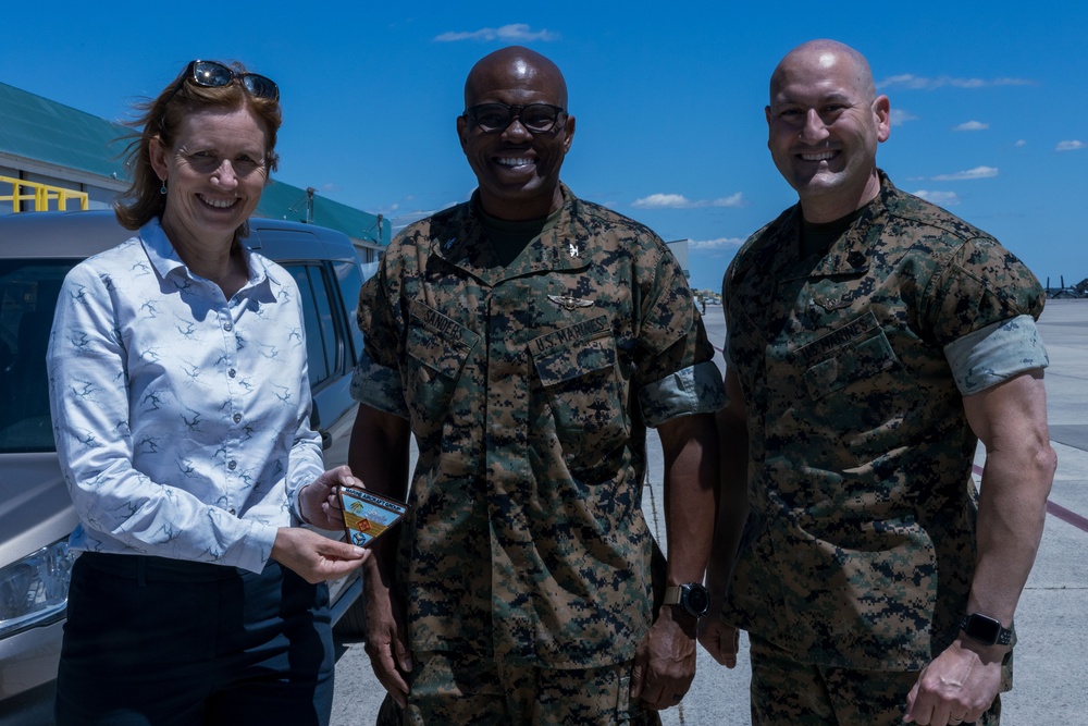 Norwegian Ambassador visits II MEF