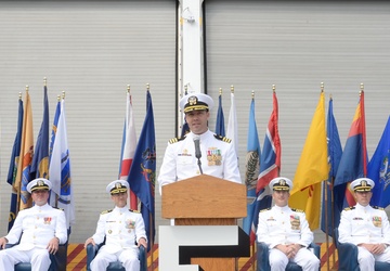 USS Mobile (LCS 26) Gold Crew Conducts Change of Command
