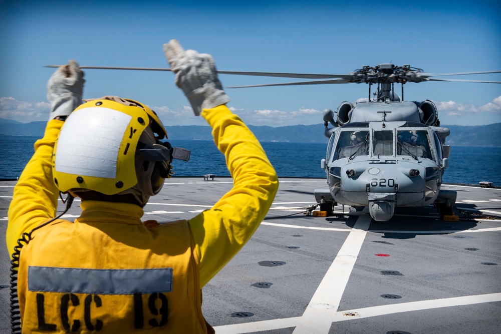 USS Blue Ridge Conducts Flight Operations