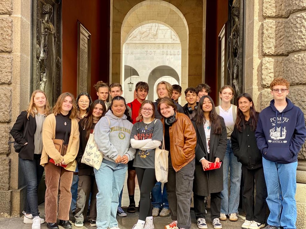 Busy spring for the Vicenza High School visiting Italian university, school