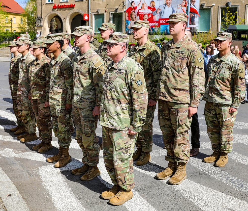 4ID Celebrates Constitution Day with Poland in Bolesławiec