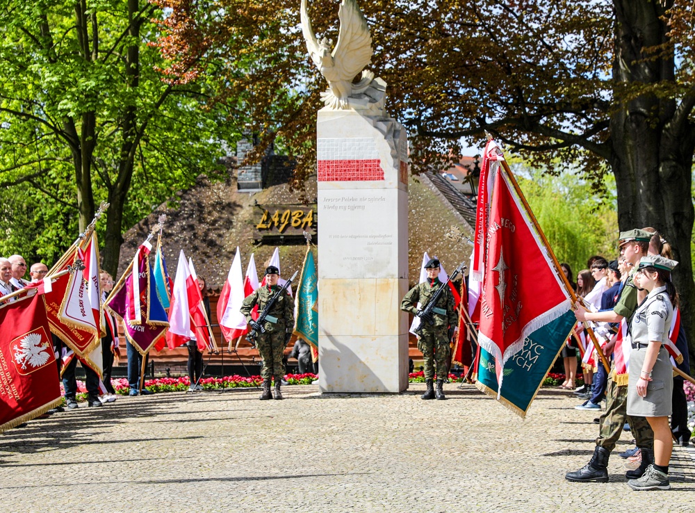 4ID Celebrates Constitution Day with Poland in Bolesławiec