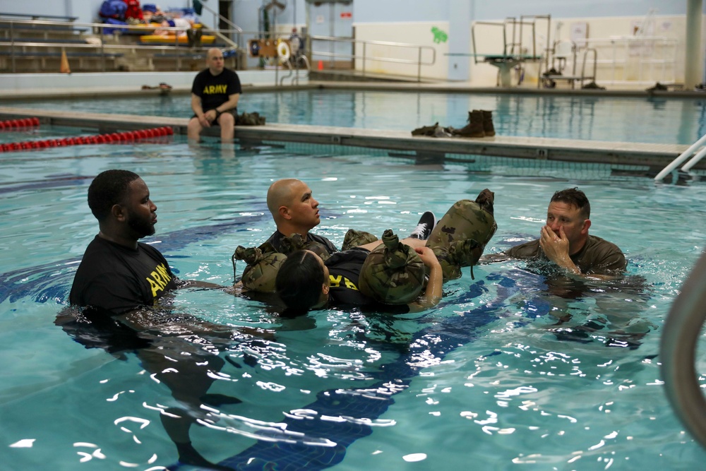 Guardsmen conducting Combat Water Survival Training