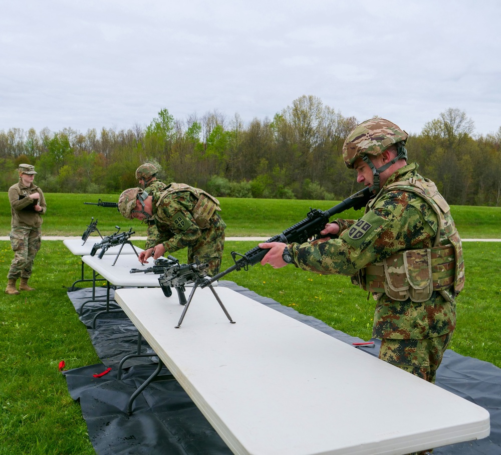 Hungarian and Serbian Soldiers participate in Ohio’s Region IV Best Warrior Competition