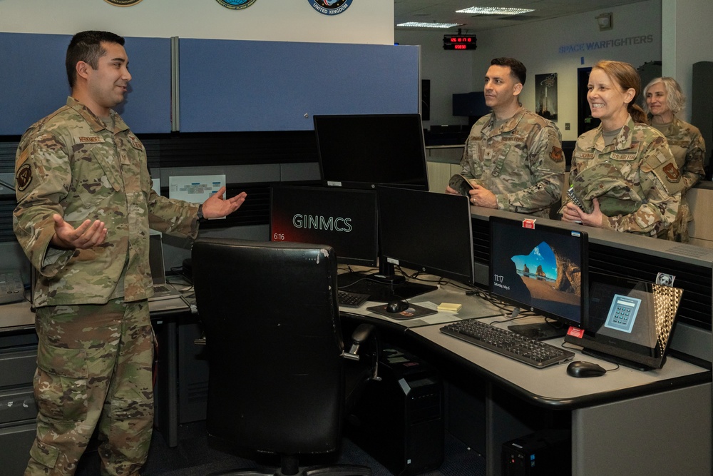 Air Reserve Personnel Center commander, Air Reserve Personnel director visit 310th Space Wing