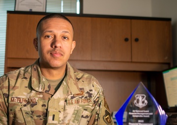 1st Lieutenant Kendale McFarland Earns Financial Management Officer of the Year