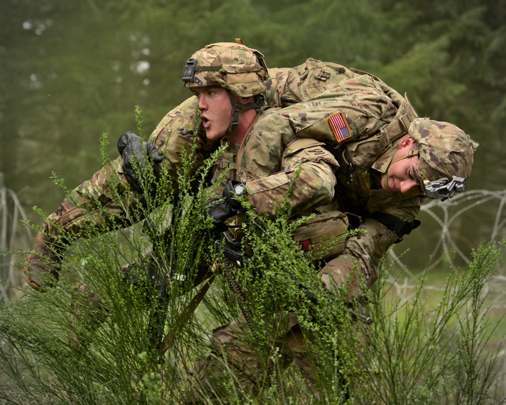 Washington National Guard Soldiers with the 898th Brigade Engineer Battalion Conduct Training