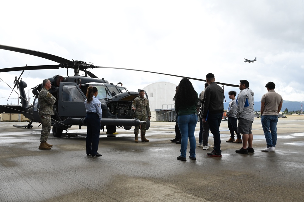 129th Rescue Wing recruiters host maintenance career job fair