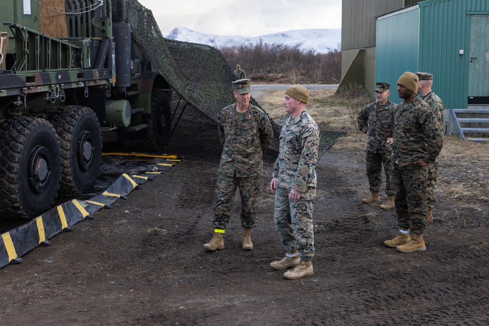 Task Force 61/2 Leaders Visit Marines Deployed in Norway