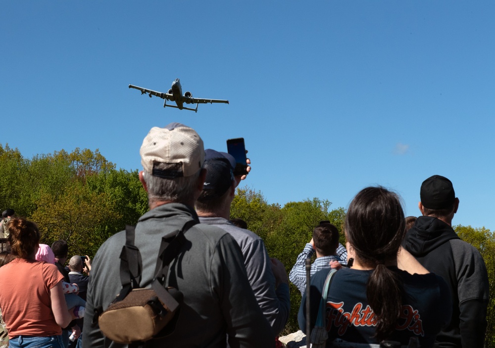 193rd Special Operations Wing supports 175th Wing family day