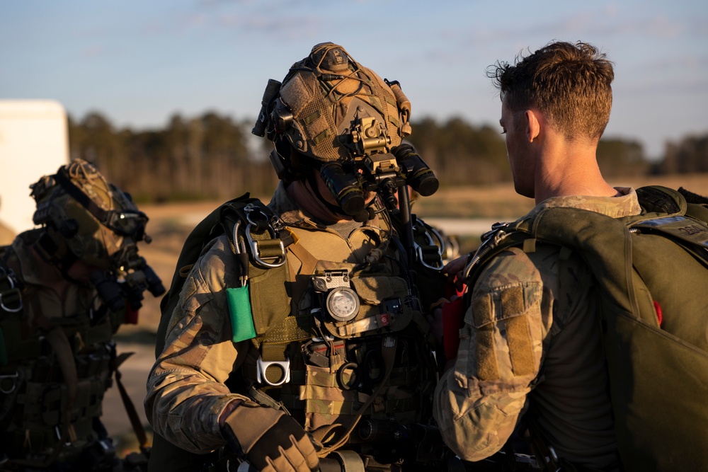 Marine Raiders conduct freefall jump operations