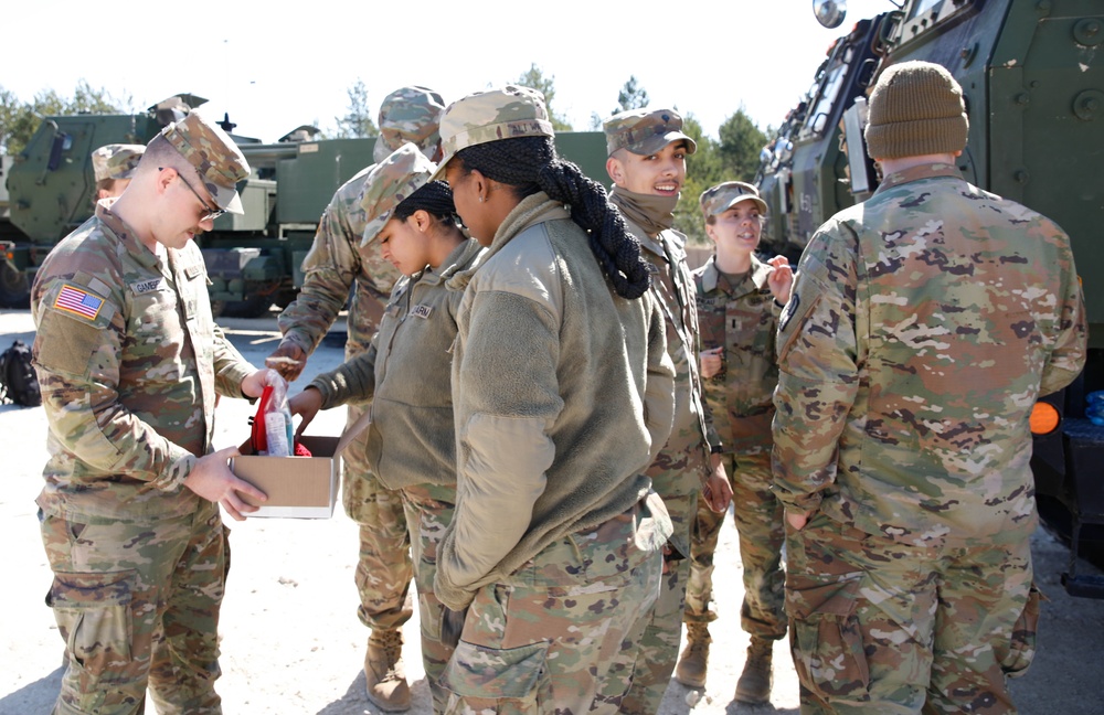 1-182FA Solders enjoy care packages delivered by Operation Gratitude