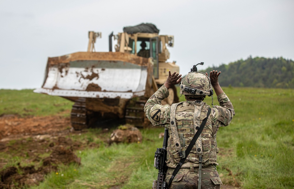 Engineers Shape the Battlefield [Combined Resolve 18]