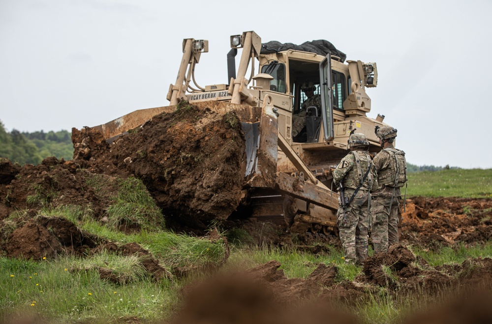 Engineers Shape the Battlefield [Combined Resolve 18]