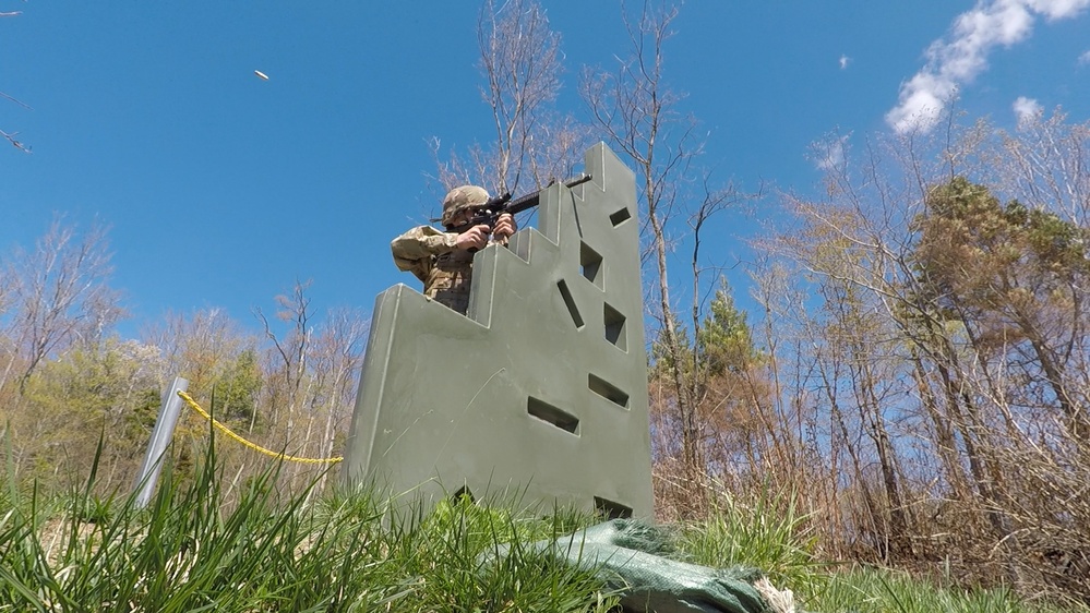 Vermont Engineers Perform M4 Carbine IWQ