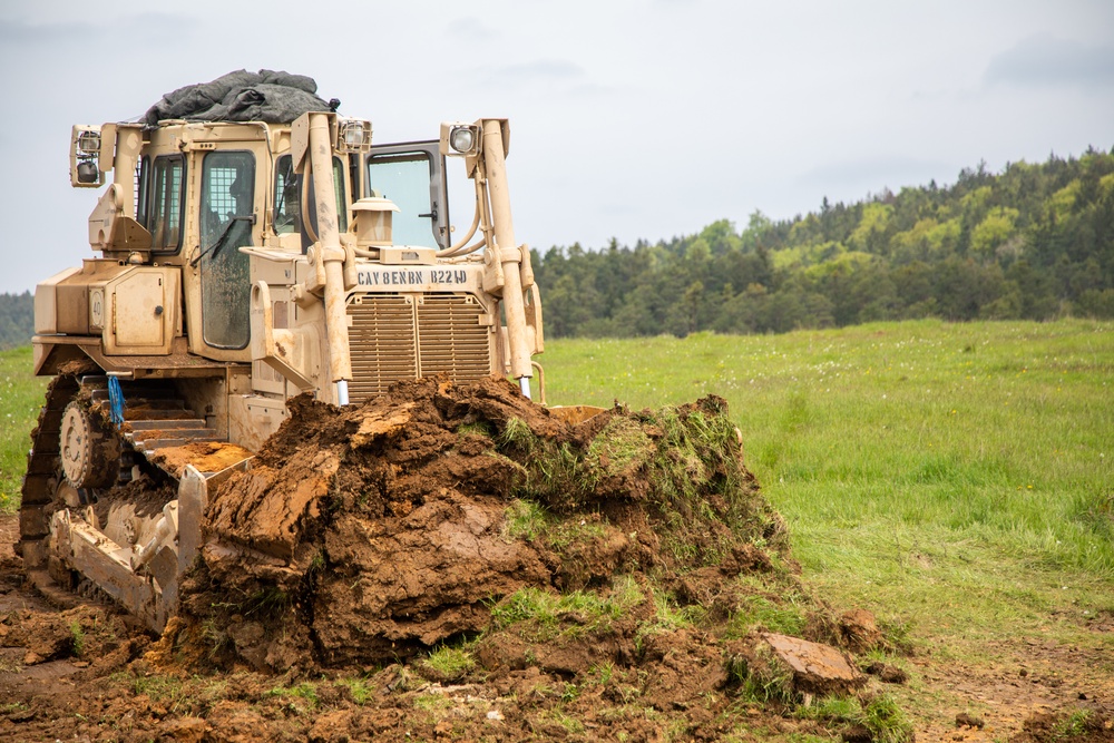 8th BEB Constructs Downrange During Combined Resolve 18