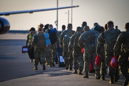 301st Fighter Wing Final F-16 Deployment, Prepares for New Era with F-35