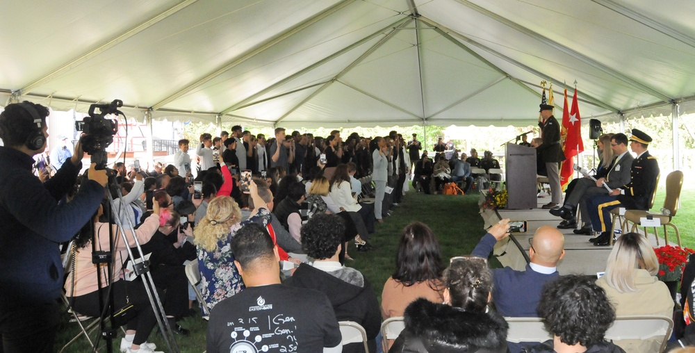 Army Reserve senior leader helps Our Community Salutes, FDU welcome enlistees
