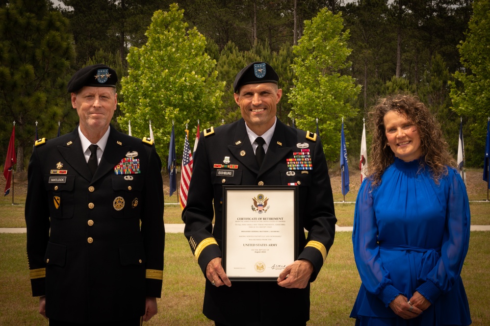 USARCENT Chief of Staff Retires during ceremony