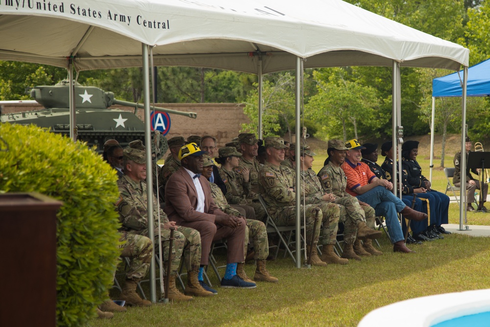 USARCENT Chief of Staff Retires during ceremony