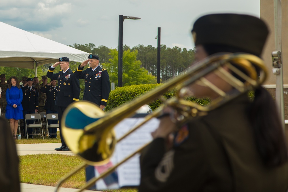 USARCENT Chief of Staff Retires during ceremony