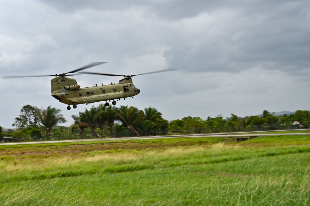 JTF-Bravo hones its airlift capabilities during KBT 23