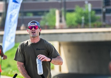 Nick and Sam: Kansas Army National Guard Soldier makes All Guard Marathon Team while pushing best friend to the finish
