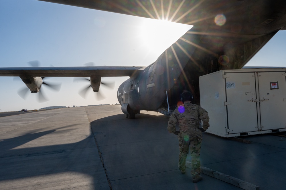Where we’re going we don’t need runways: Combat offload training