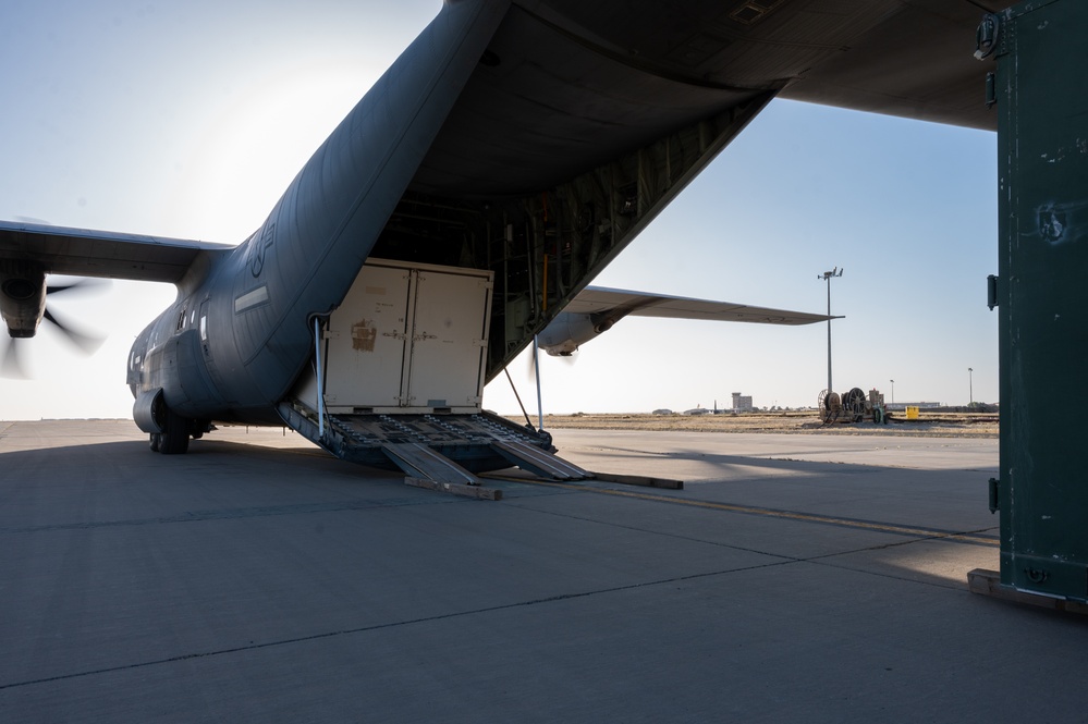 Where we’re going we don’t need runways: Combat offload training