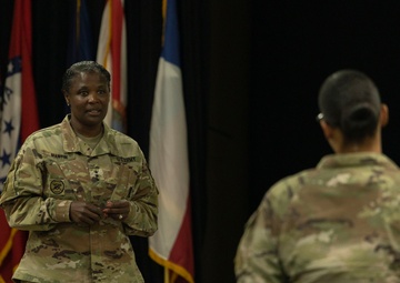 Army Inspector General leadership visit Soldiers in Kuwait