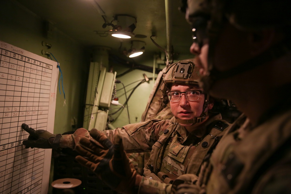 U.S. Soldiers train on equipment