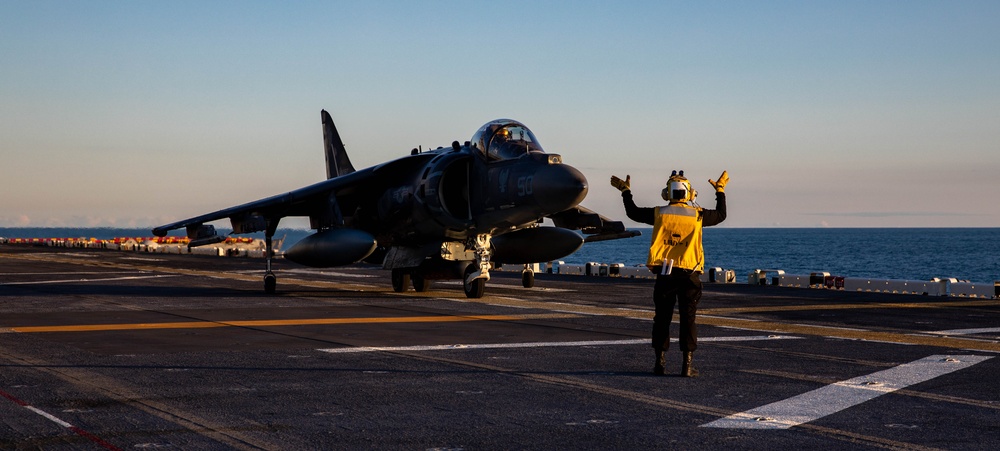 USS Wasp Begins Basic Phase