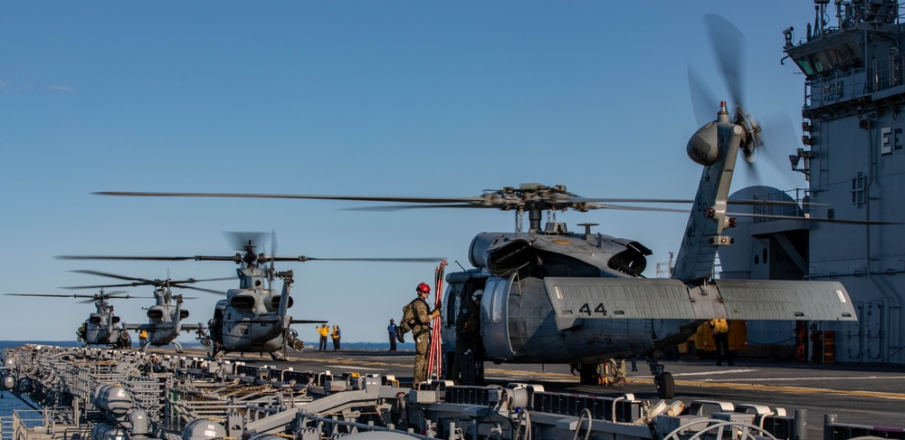 USS Wasp Begins Basic Phase