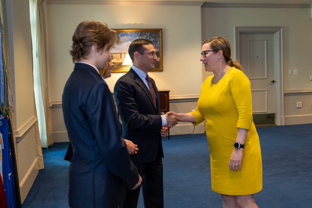 Secretary Austin swears in DIU Director Douglas Beck