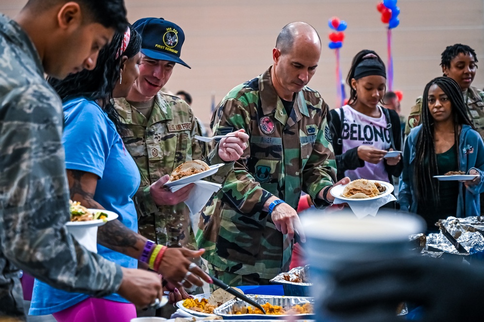 305th MXG hosts annual Knucklebuster Awards Banquet