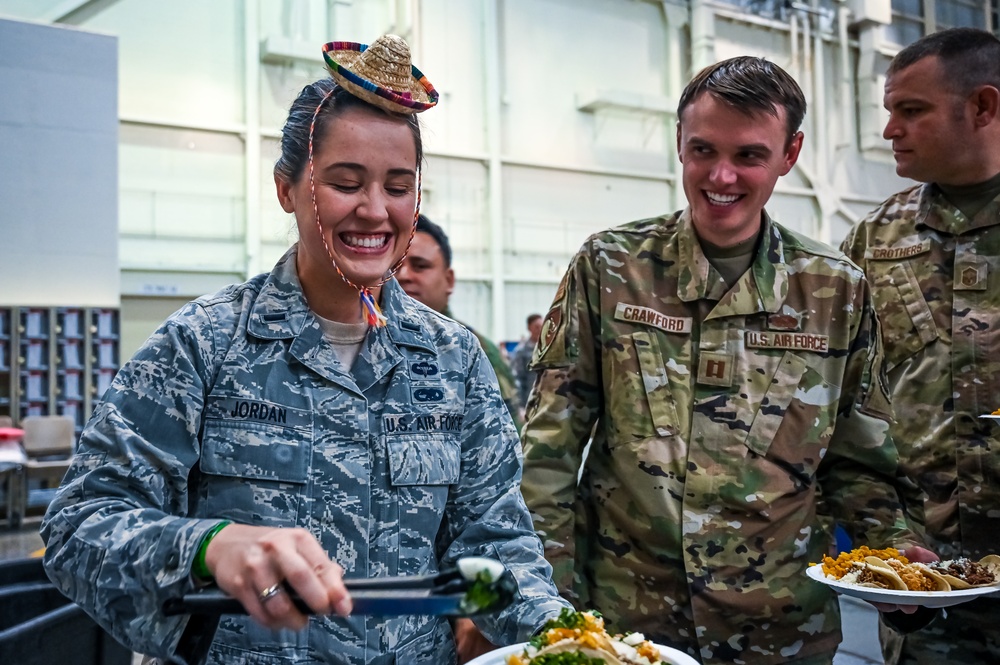 305th MXG hosts annual Knucklebuster Awards Banquet