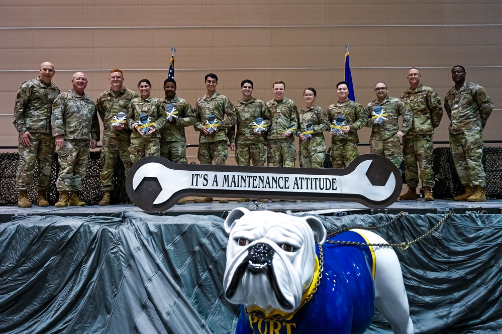 305th MXG hosts annual Knucklebuster Awards Banquet