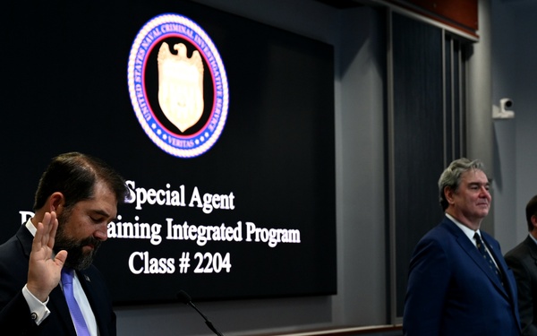 NCIS Director Swears In Special Agents
