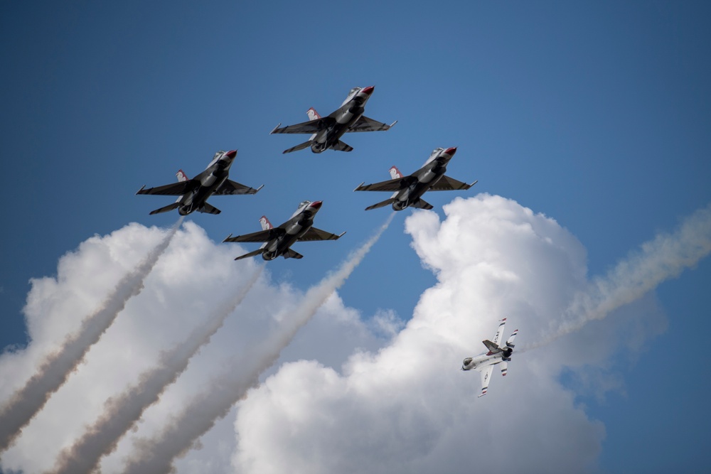 Thunderbirds Soar Over Sanford