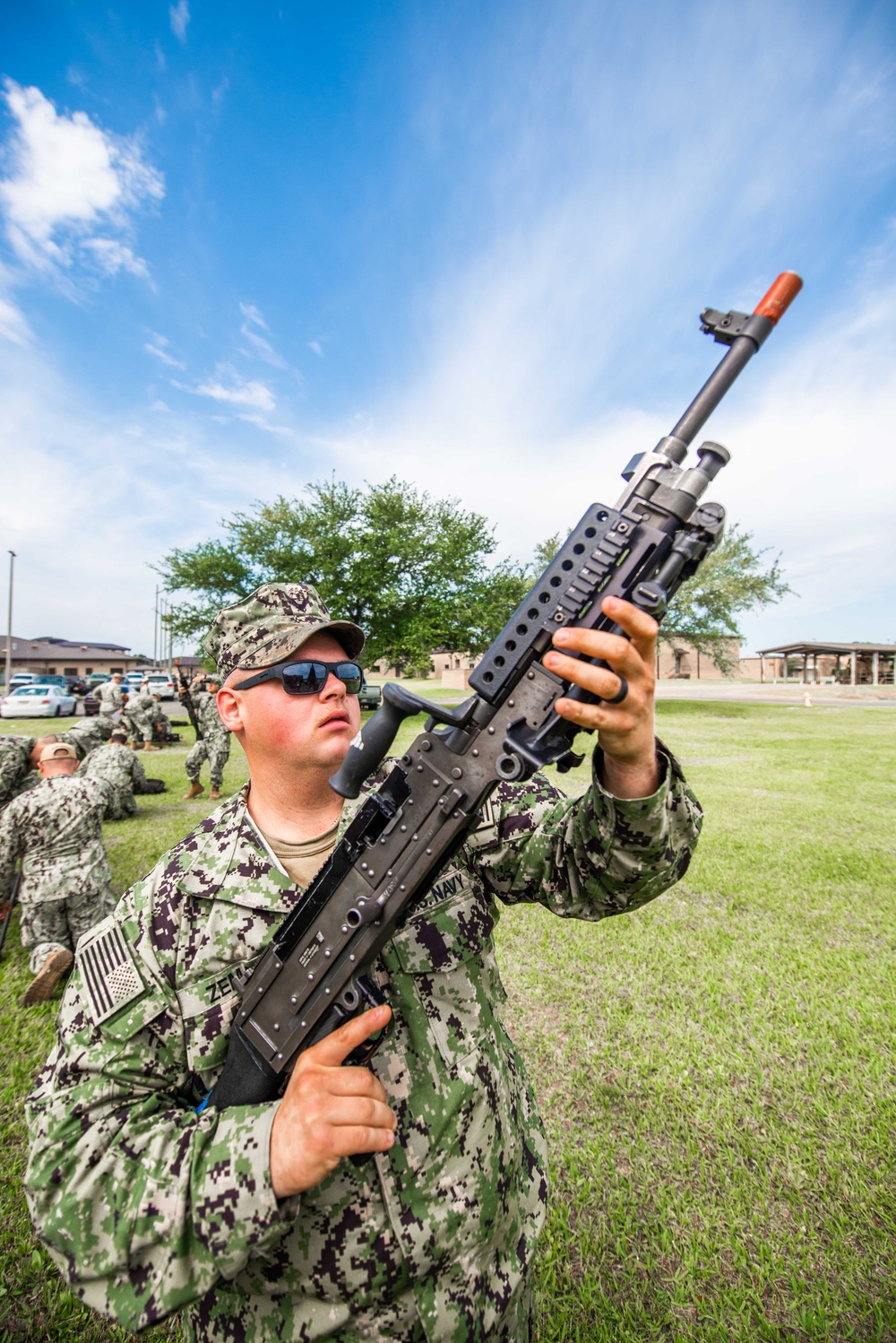 NMCB 11 Seabees Learn How to Operate M240 Machine Gun