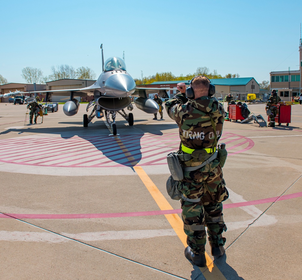 Flight Line Proves Lethal and Ready During Large-Scale Exercise