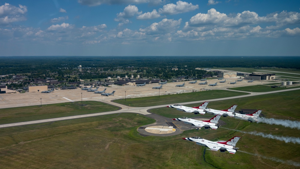 Thunderbirds Fly Over New York