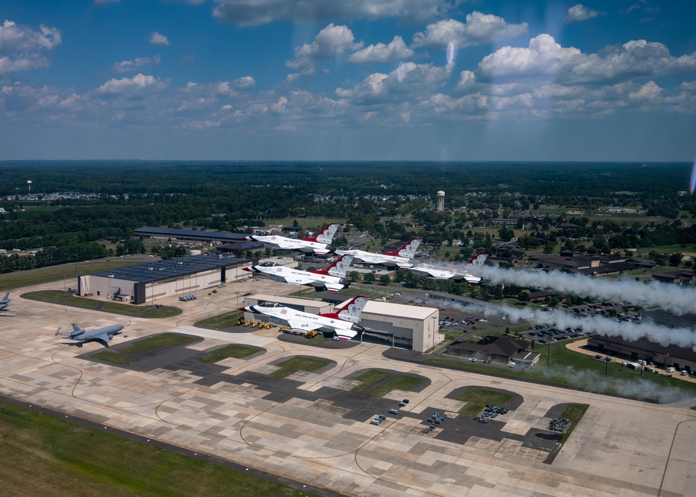 Thunderbirds Fly Over New York