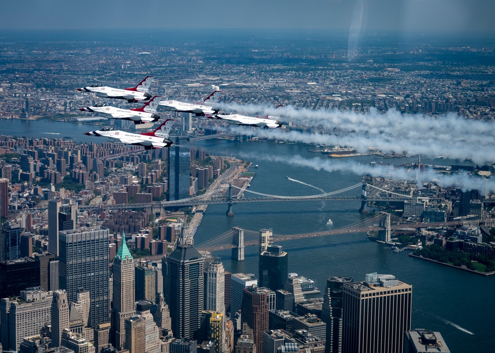 Thunderbirds Fly Over New York