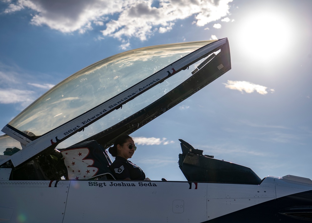 Thunderbirds return to Aerospace Valley