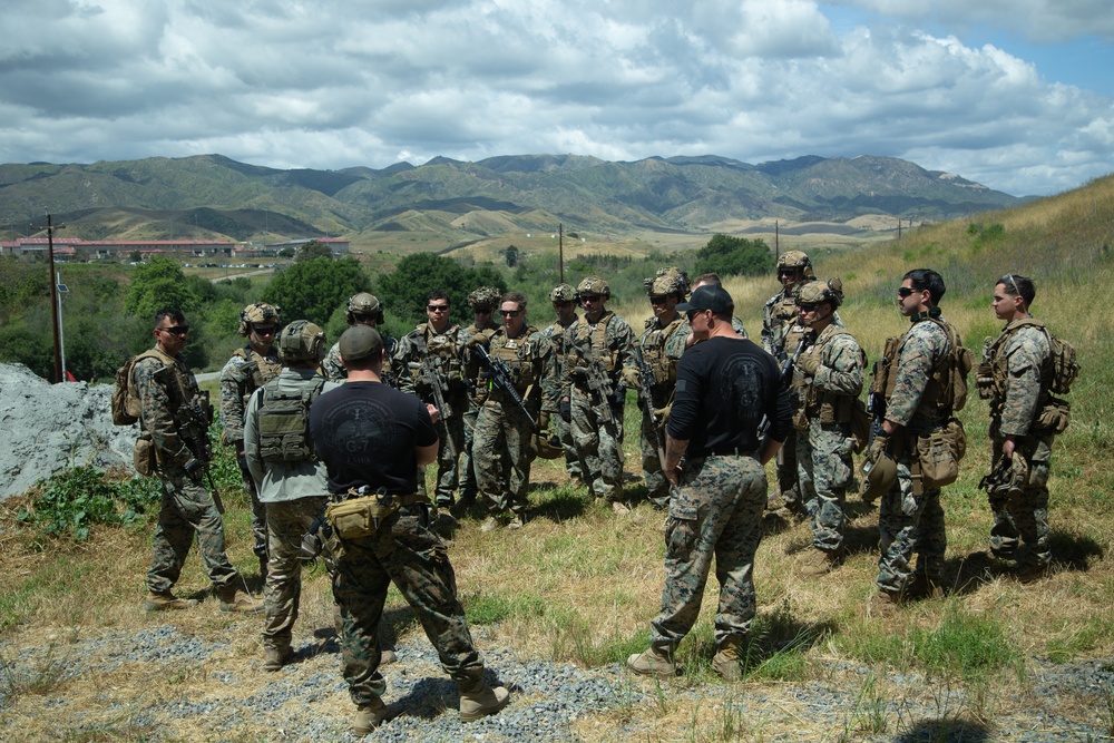 1st Marines participate in EOTG Breaching Course