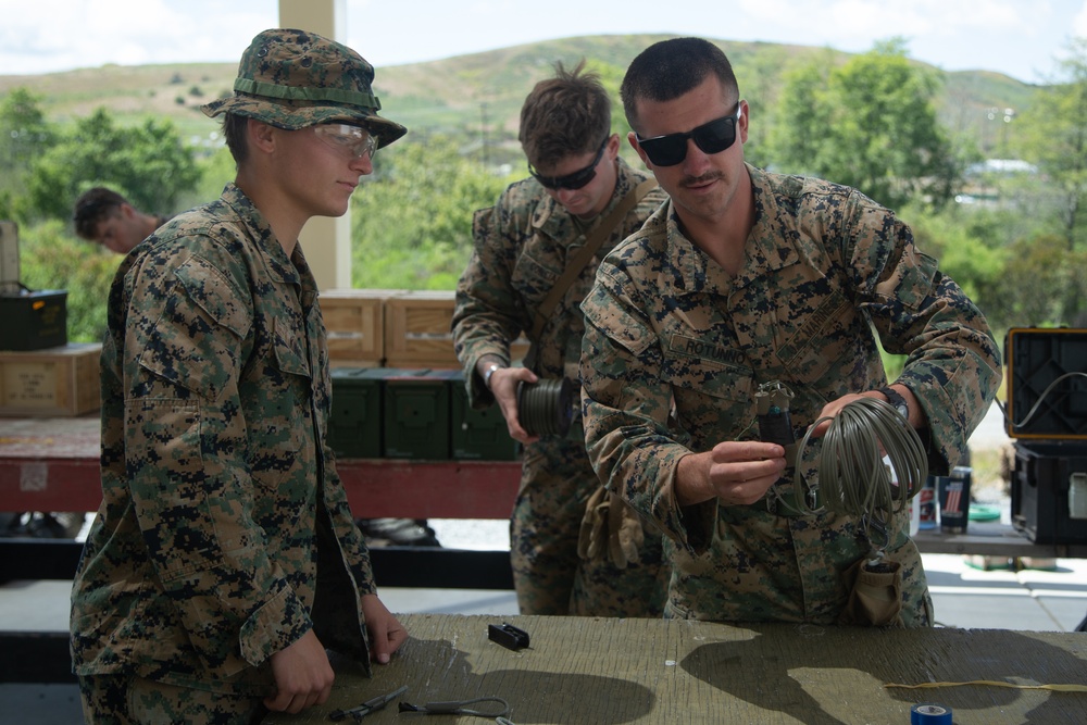 1st Battalion, 1st Marines participate in EOTG Breaching Course