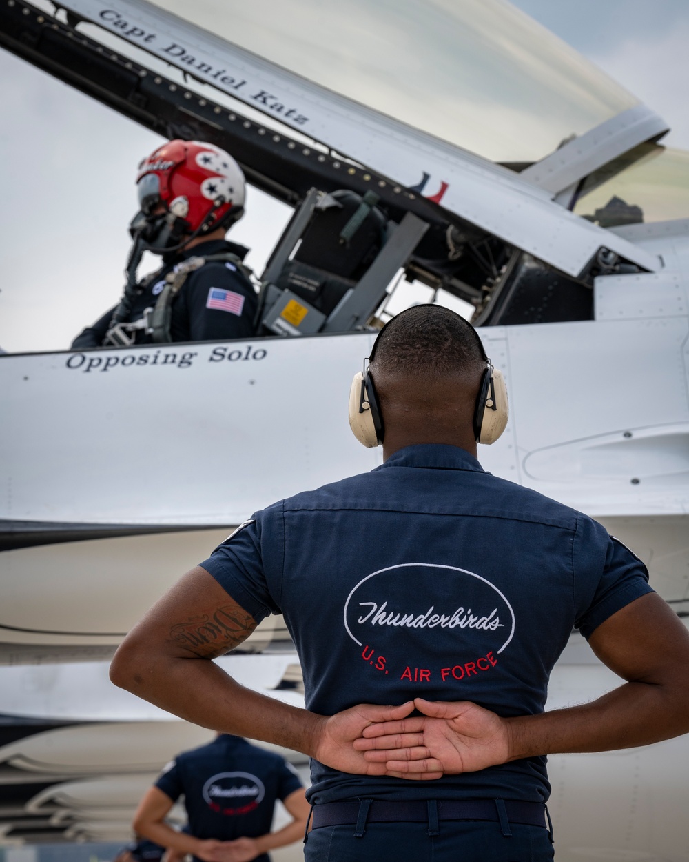 Thunderbirds, Blue Angels duo over Dover