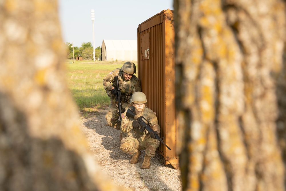 Officer Candidates School in the Oklahoma Army National Guard